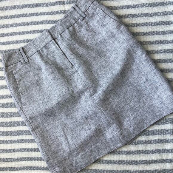 LOFT Ann Taylor lined a-line mini skirt back slit - Picture 4 of 6